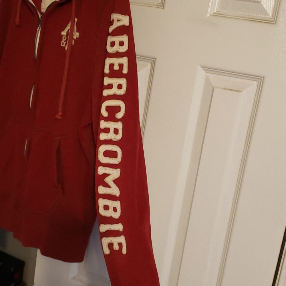Sweater - Picture 3 of 3